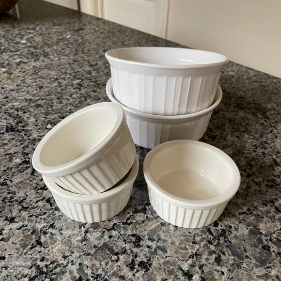 Small baking dish - Picture 1 of 4